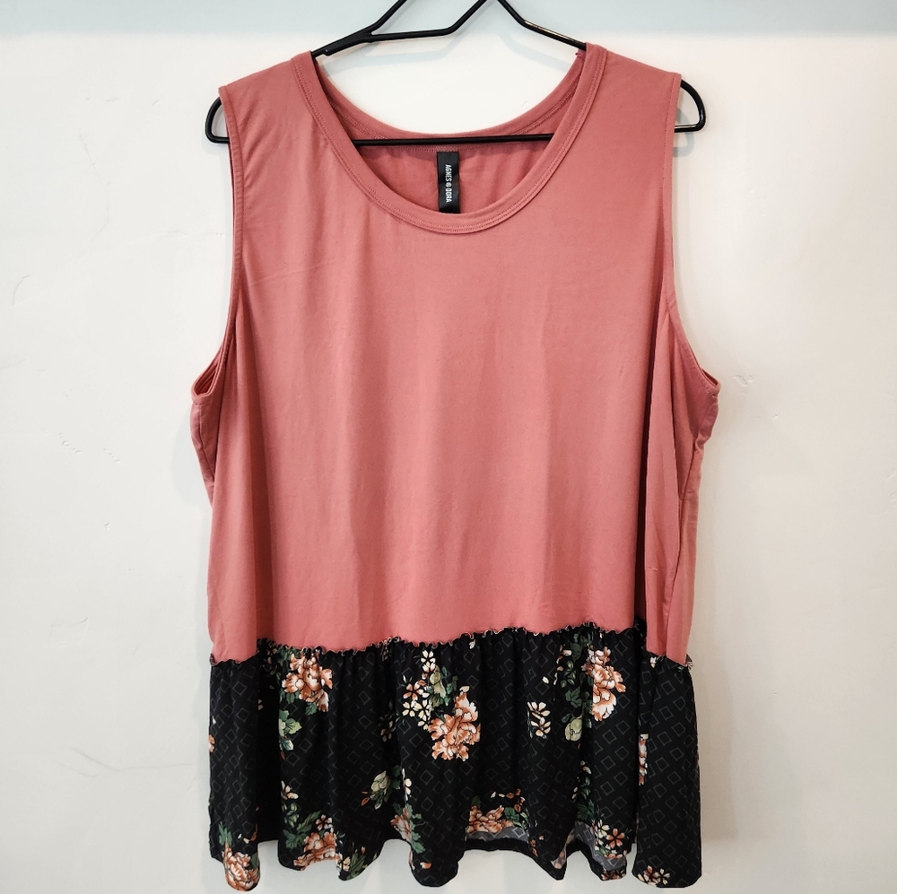 Agnes & Dora L Relaxed Ruffle Tank Rosette/Black Diamond Floral